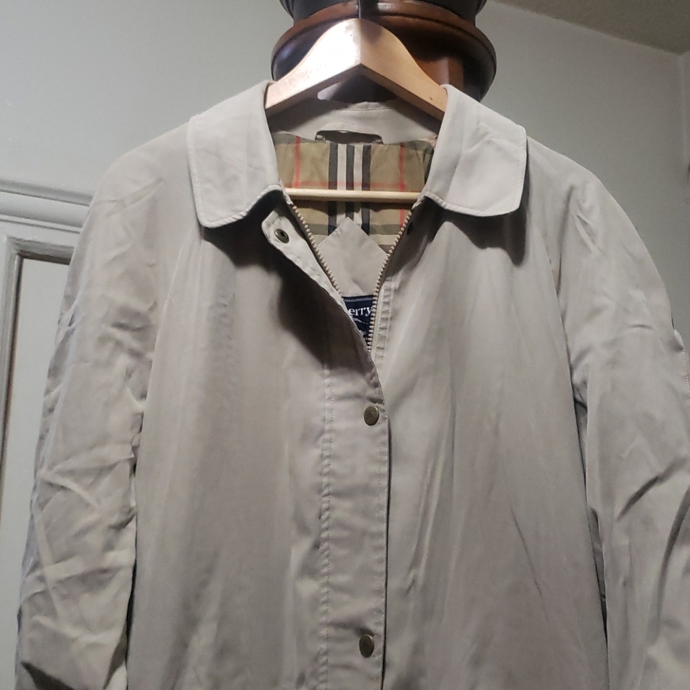 Women's Authentic Burberry Trench jacket.